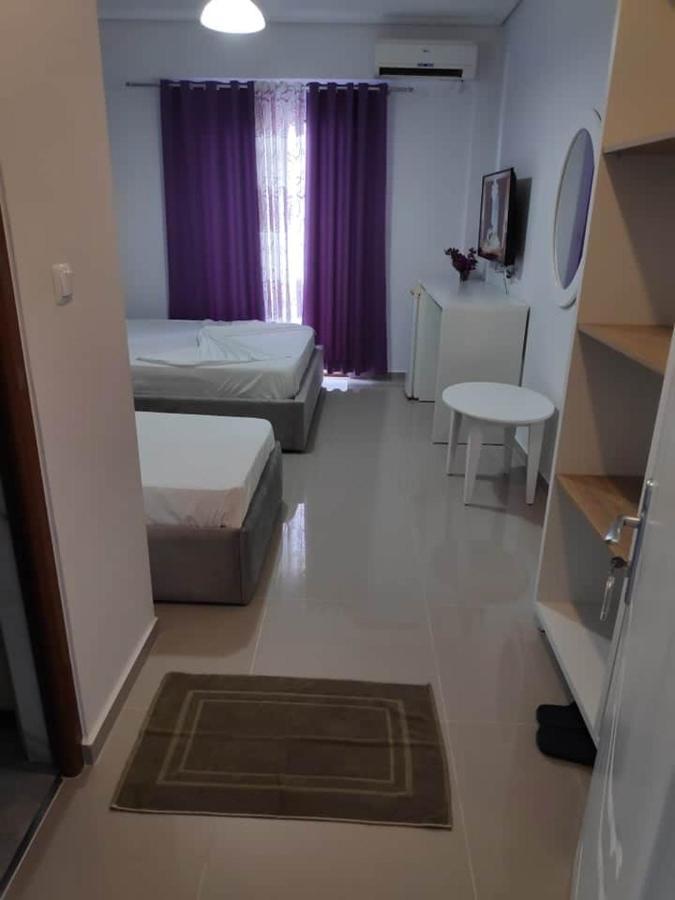 Hotel Elisabet Sarandë エクステリア 写真