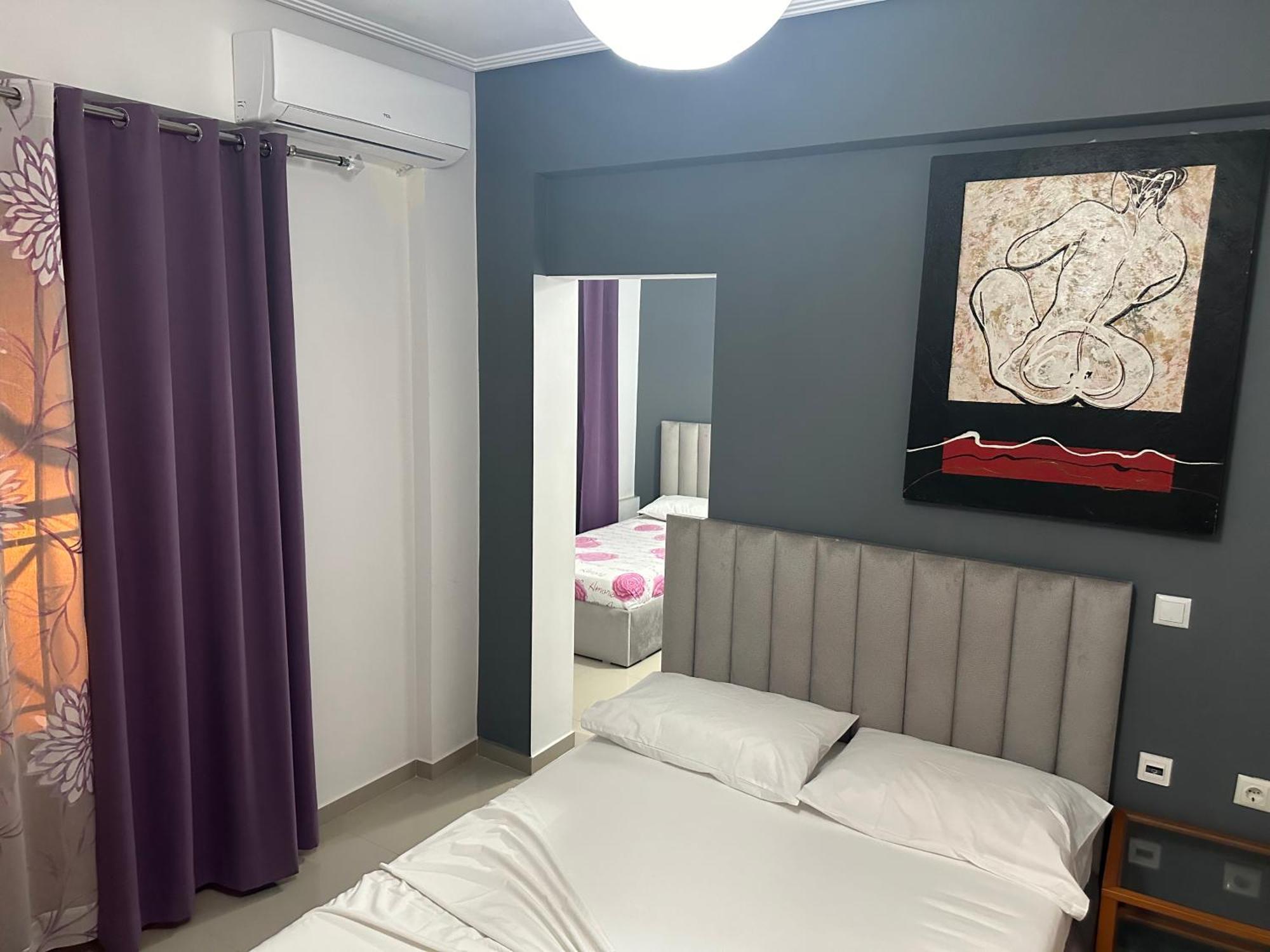 Hotel Elisabet Sarandë エクステリア 写真